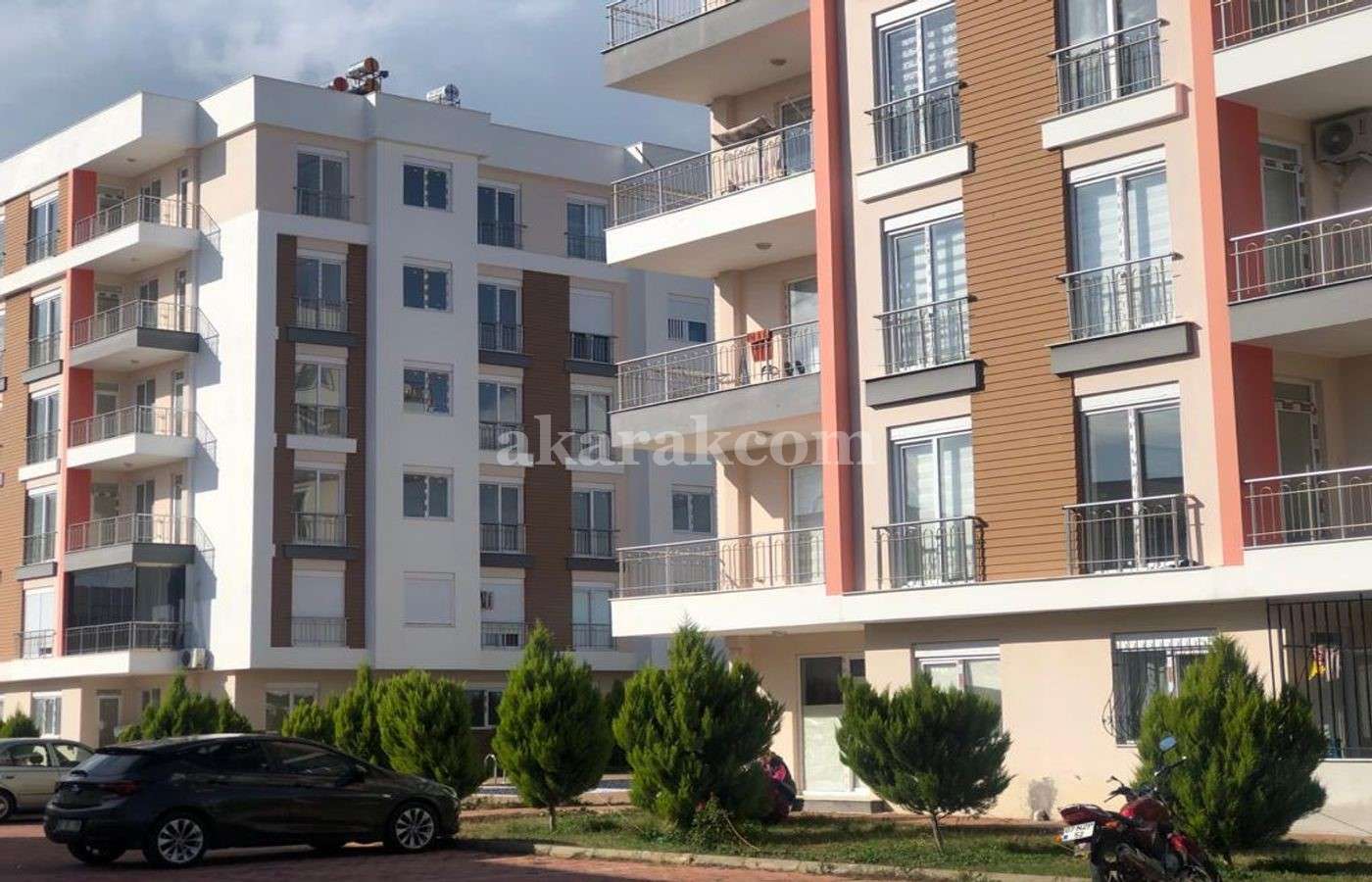 whatsapp-image-2021-01-25-at-3_877-ea3fab32